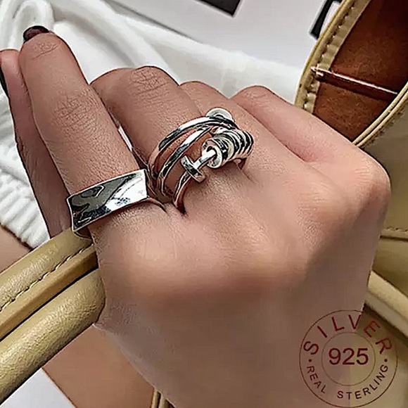 STERLING SILVER SPIN DISC SQUARE RING SET - Picture 6 of 13